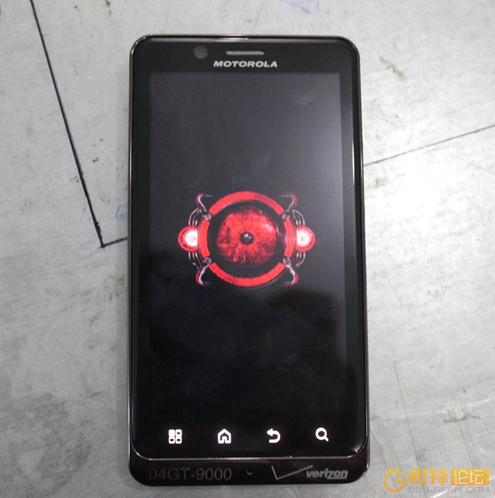 MOTO DROID Bionic – New Images