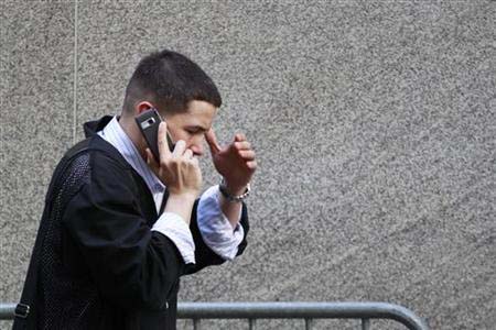 Do You Hate To Talk? Survey Says Smartphone Users HATE Talking!