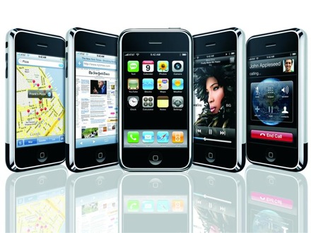 iPhone 4 and 3GS still Top Selling Phones in the U.S.